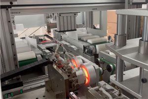 Entwicklung der Montagetechnologie für plissierte Filterpatronen